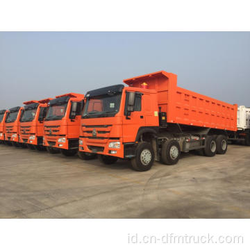 HOWO dump truck dengan 25 ton